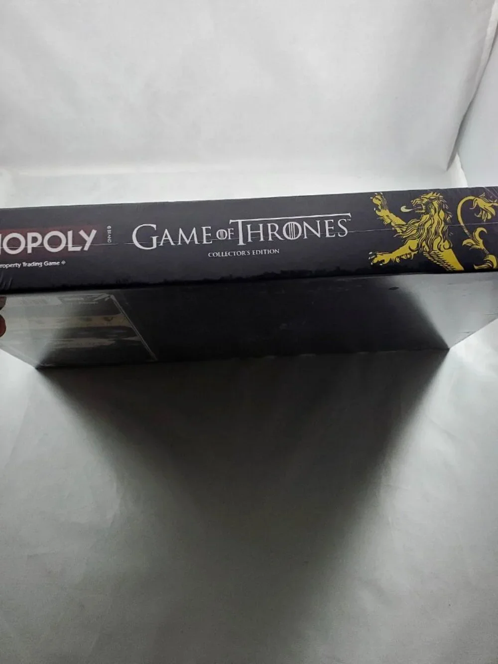 Monopoly Game of Thrones Collector's Edition  Board Game Sealed Box Damage